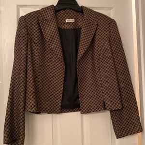Ann May Woman's Houndstooth Blazer